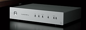 ���� �����' ���� LUXMAN E-250