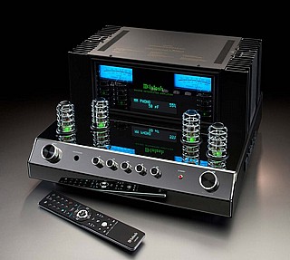 ���� ������ INTEGRATED AMPLIFIER Macintosh ��� MA352