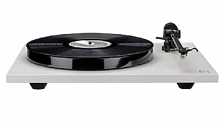 ������ Rega Planar 1