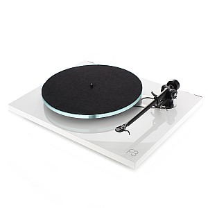 ������ Rega Planar 3