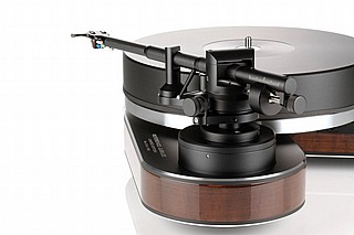 ������ ���� ��� REFERENCE JUBILEE ���� Clearaudio